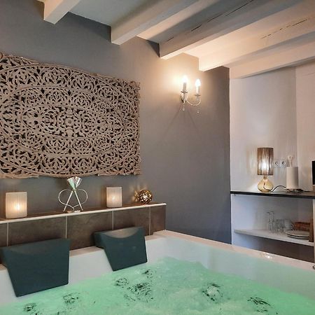 Charme Au Fil De L'Eau Hotel Vendieres Eksteriør billede