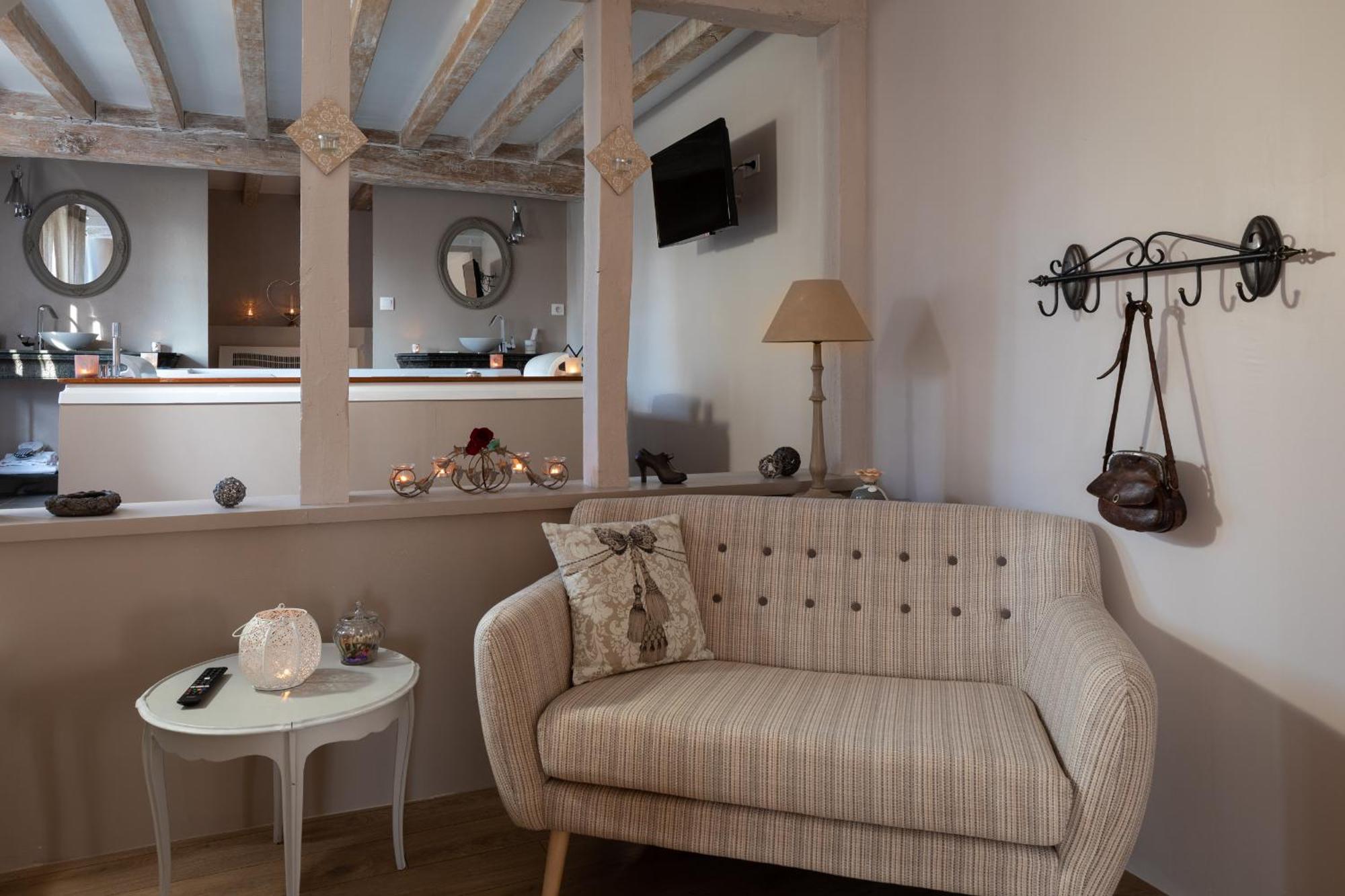 Charme Au Fil De L'Eau Hotel Vendieres Eksteriør billede