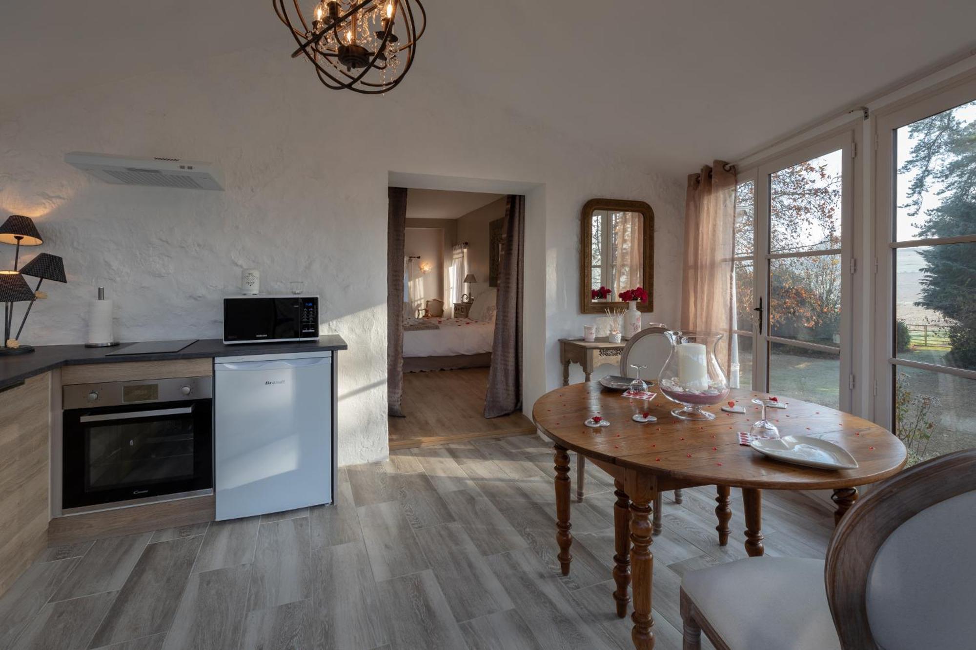 Charme Au Fil De L'Eau Hotel Vendieres Eksteriør billede