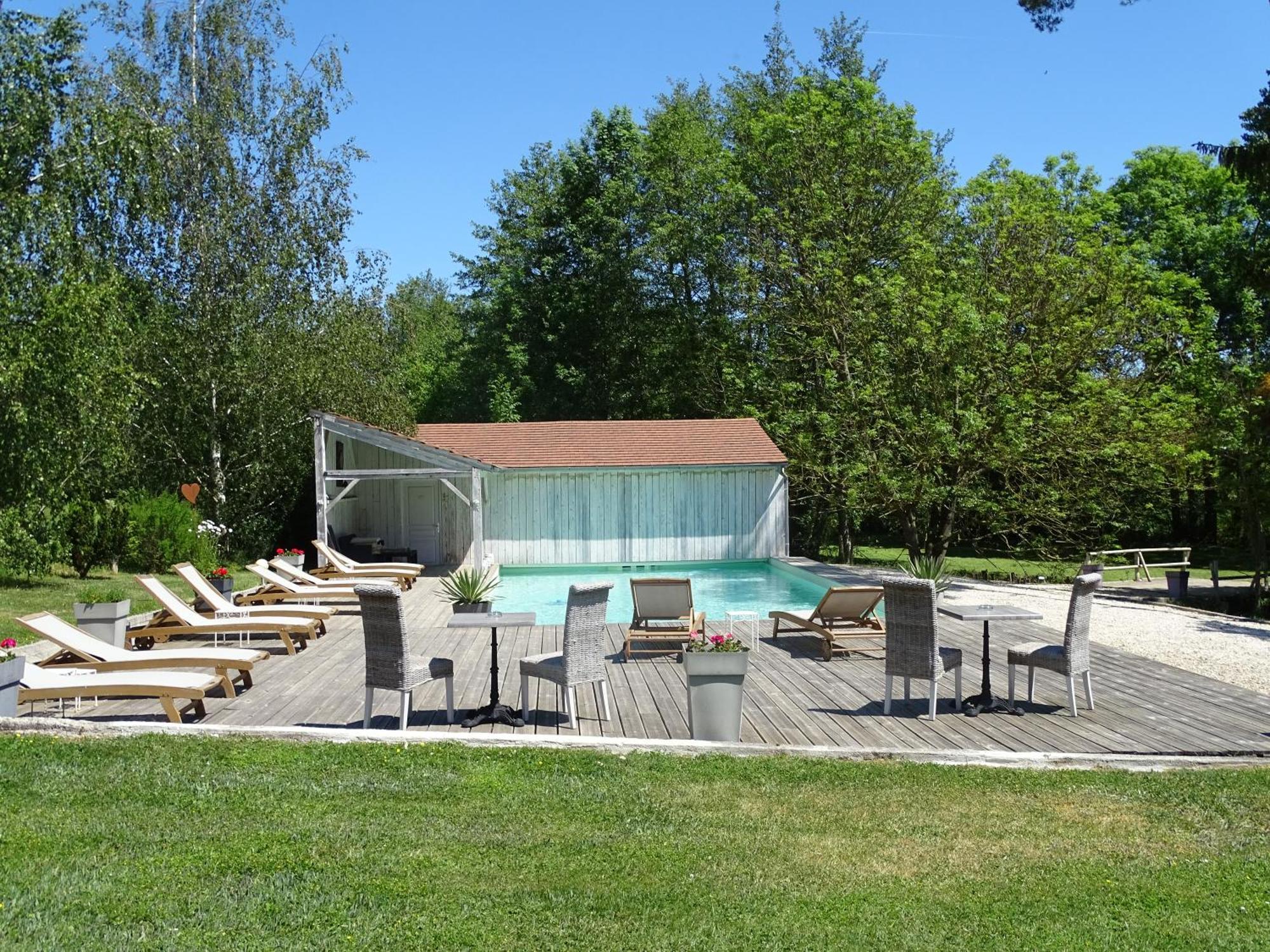 Charme Au Fil De L'Eau Hotel Vendieres Eksteriør billede